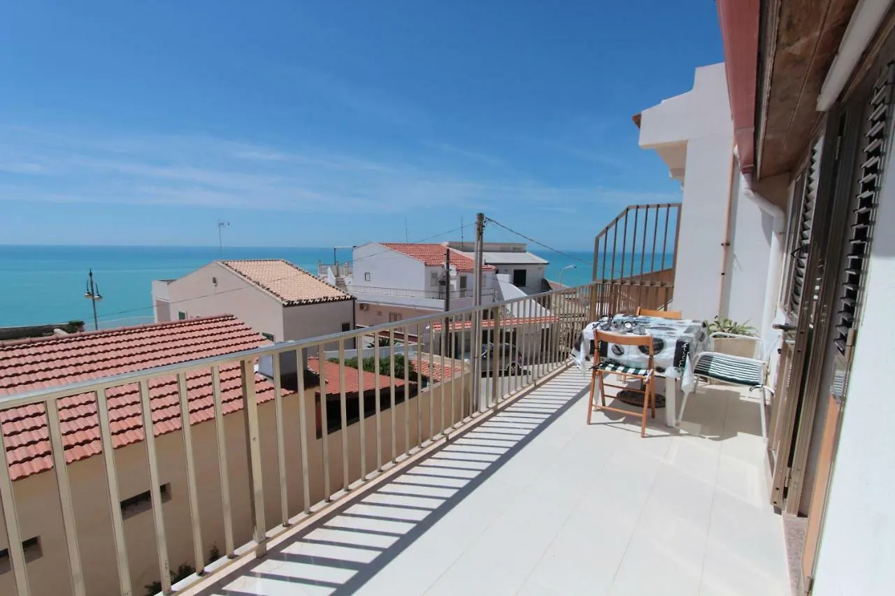 بيت للعطل فيلا Casa Helenia Bruca Cava dʼAliga